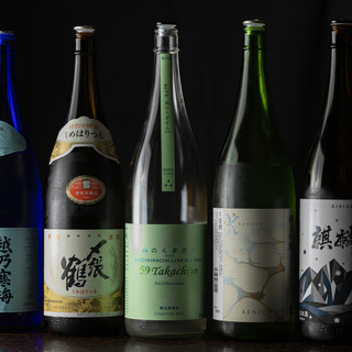 Local sake made by the owner, delivered directly from far away Niigata