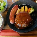 ハンバーグ&肉バル Kizaki - デミハンバーグ＋ソーセージ