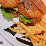 ショーグンバーガー 新宿店 - 