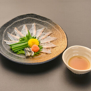 全国でも珍しい「うなぎの生刺身」は想像以上の美味しさ！