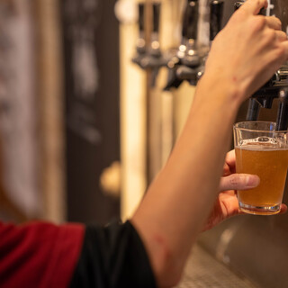 【店内醸造】ココでしか飲めない出来立てのオリジナルビール！