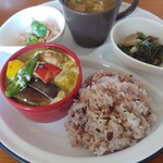 Dining Café 1g - 料理写真:グリーンカレー