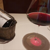 フランス料理 壺中天 - ウズラとのペアリング。絶対ブルゴーニュと思っていたところのフィサン。もう合わないわけがない、最高のマリアージュがきたいできました