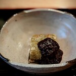 Akanezaka Oonuma - 熱々偏愛者も黙らせる熱々ぶり。口の中に蕗の薹が広がります。形をギリギリ保つトロトロぶりにも拍車がかかっていました。最期に食べたい一皿の候補かもです。