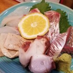 ふぐ料理・鮨 光 - 刺身の盛り合わせ