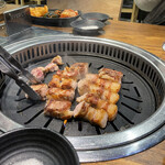 Yopu No Ou Buta Shio Yaki - 