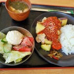 加波山市場 - ゴロゴロ野菜とチキン