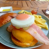 グランド キッチン - ランチ　ハンバーガー