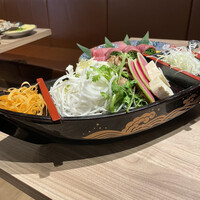 黄金出汁しゃぶと江戸前寿司 肉のあさつ 梅田お初天神店 - 