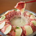 [Pork shoulder loin cheese shabu shabu (one serving)]