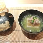 日本料理 百屋 - 焼きナスと胡麻豆腐のお椀