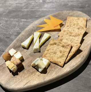 카페&와인바 오 데파루 - 치즈 모듬