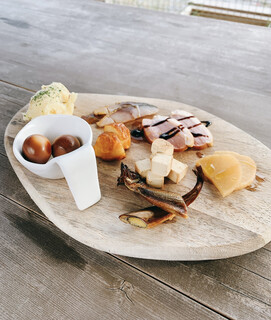카페&와인바 오 데파루 - 훈제 모듬