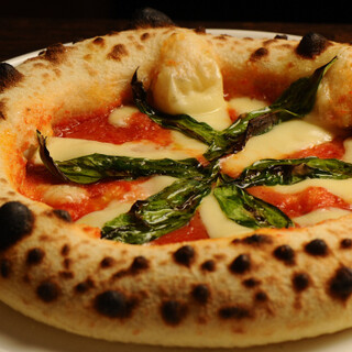【수량 한정】본고장 나폴리의 원단을 재현한 「나폴리 피자」