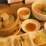 台湾茶房 e～one - 