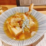 魚処はなたれ - ★お通し 500円 ただの豆腐煮なのにCP悪すぎ！