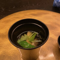 鮨 四 - 