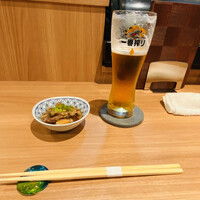 卓 - お通しと生ビール