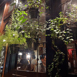 ALMA - 左側：カウンター