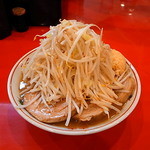 用心棒2階 - 豚ラーメン（カタ、ウスメ、ニンニク、2013年7月10日）