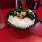 横浜ラーメン おか本 - 