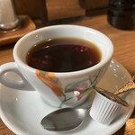 トリム - トリムランチ
ハンバーグ・エビフライ・ウインナー・目玉焼き・ドリンク