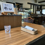 トリム - 店内