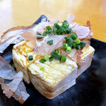 Okinawa Taishuusakaba Shimanchuu - 島豆腐の冷奴（ハーフ） 286円