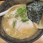 麺屋 武一 - 濃厚鶏骨醤油そば