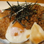 宵 - あなどれない美味しさ！爆弾（納豆、とうふ、なめ茸、たまご）　600円