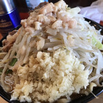ラーメン二郎 - ニンニクマシマシ・脂マシマシ。