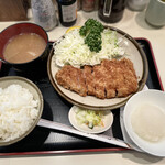 丸和 - おろしかつ定食(とんかつ)