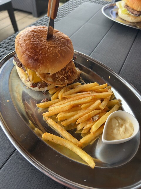 新品！ ハンバーガー ザ・シンプソンズのハンバーガーにインスパイアされた