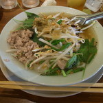 チャオ チェンマイ - クイッティオムーナムトックセット９８０円也（2013/8）