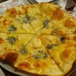 カフェ＆ビア　あるかアるか - ゴルゴンゾーラのピッツァ