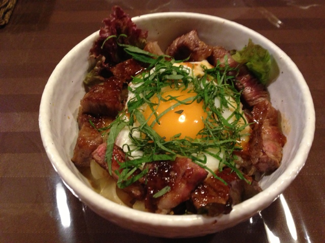 あわじ玉卵ステーキ牛丼 By ぺけちゃん13 キッチンたまご亭 淡路市その他 オムライス 食べログ