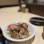 蝶ちょ - 豚の生姜焼き　タレがまた美味いんだわ　