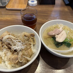 陳麻家 - 【2023.5.17(水)】日替り定食（半塩ラーメン＋豚バラ塩焼肉丼）1,000円→750円