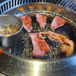 Oumi Gyuu Oroshi Donya Yakiniku Geki - 