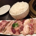 町屋やきにく密陽家 - 2013.8.10(土)今日もお一人様ホルモン盛合せとご飯大　至福のひと時ありがとうございました。