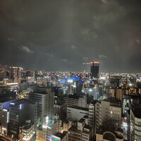 The Living Room with SKY BAR - ガラスが反射してるけど綺麗