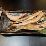 大衆昭和居酒屋 川崎の夕焼け一番星 - メヒカリ干物唐揚げ 1尾 ¥150(2尾で1尾扱い)