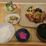 食堂 浜膳 - カタロースのステーキ膳