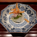 廣澤 - アオリイカ刺身青山椒ソース、セロリ、揚げた春巻きの皮