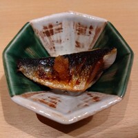 築地青空三代目 大名古屋ビルヂング店 - 鰯の塩焼き