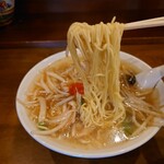 マルヤ飯店 - 麺リフト