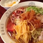 東海飯店 - 冷やし中華
      ボリューム満点！麺が美味しいです。