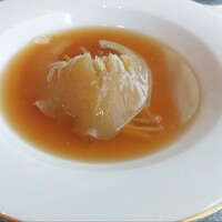 中国飯店 麗穂 - フカヒレ大きい。味も複雑ですが優しいですね。心落ち着きます。