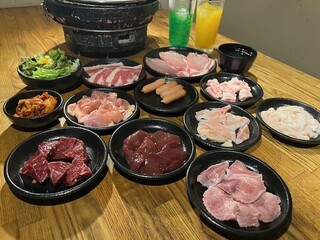 Yakimaru - ランチ１０種食べ放題