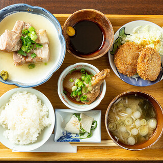 Value for money◎Choose your favorite side dishes and create your own original set meal♪